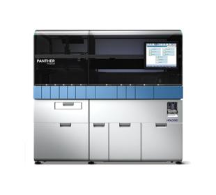 Hologic Panther Fusion® System på hvid baggrund